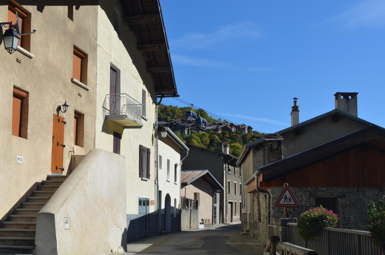 Appartements en résidence sport d'hiver, piscine, jacuzzi et sauna Orelle Exterior foto