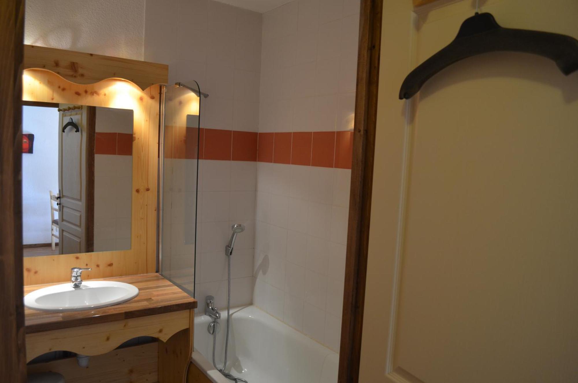 Appartements en résidence sport d'hiver, piscine, jacuzzi et sauna Orelle Exterior foto